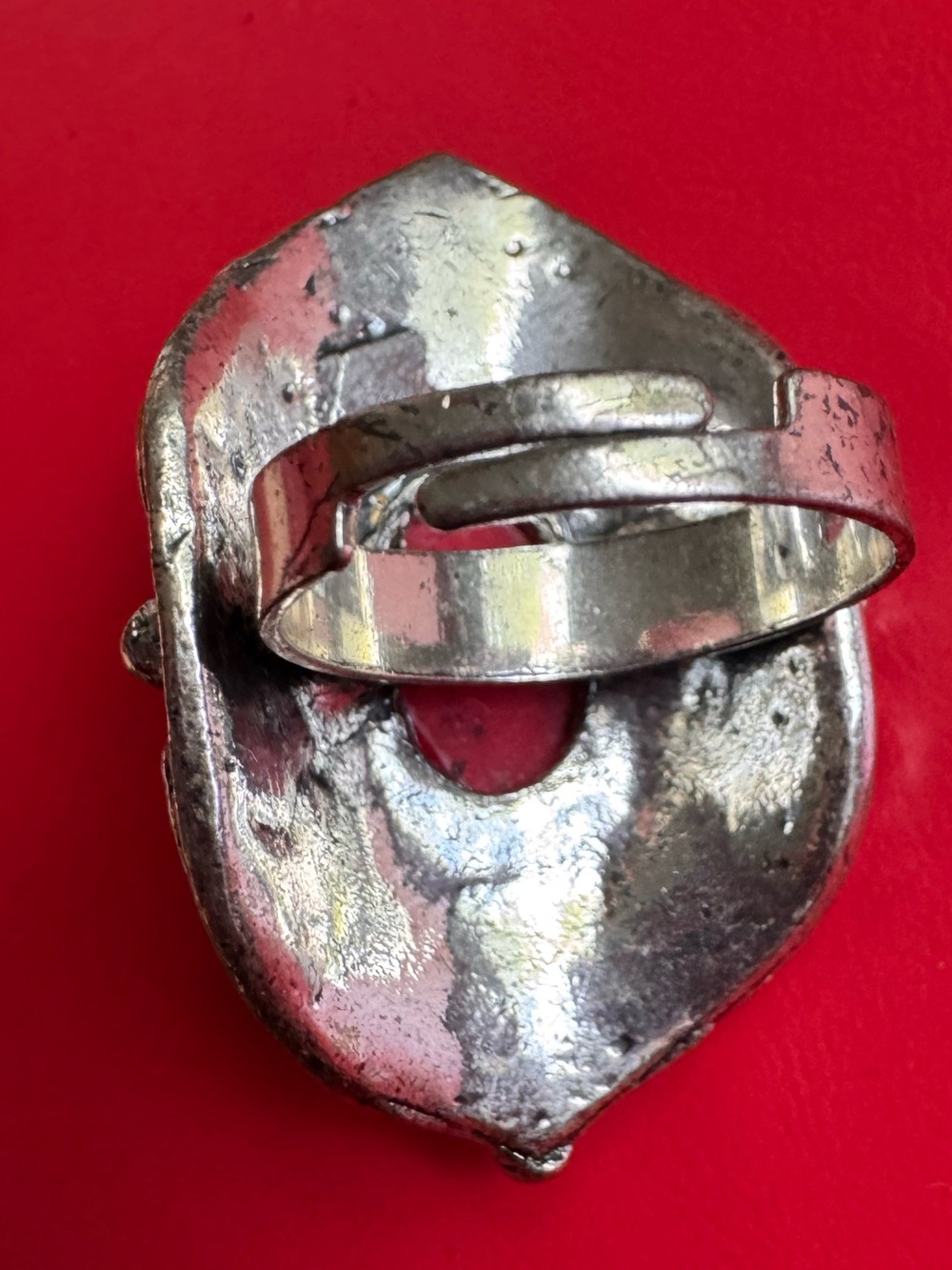 Vintage Boho Western Red Stone Statement Ring | Adjustable Silver Shield Ring - Picture 3 of 3